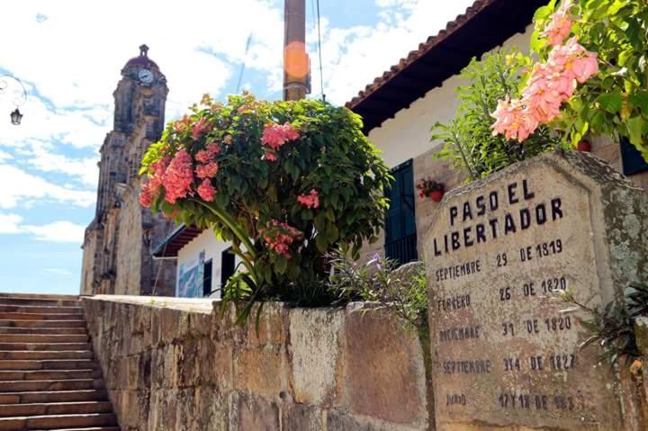 El Portal De Don Luis Hotel Guadalupe Bagian luar foto
